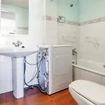 Apartament 2 Bedroom Cozy Apartment In Torrevieja