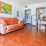 Διαμέρισμα 2 Bedroom Cozy Apartment In Torrevieja Τορεβιέχα